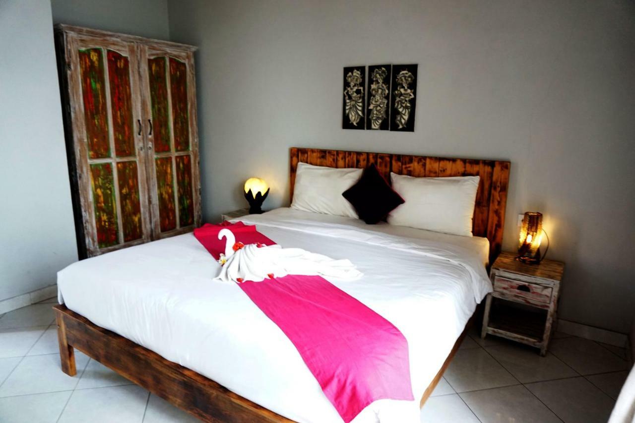 Louto Dmell Guesthouse Sanur Екстериор снимка