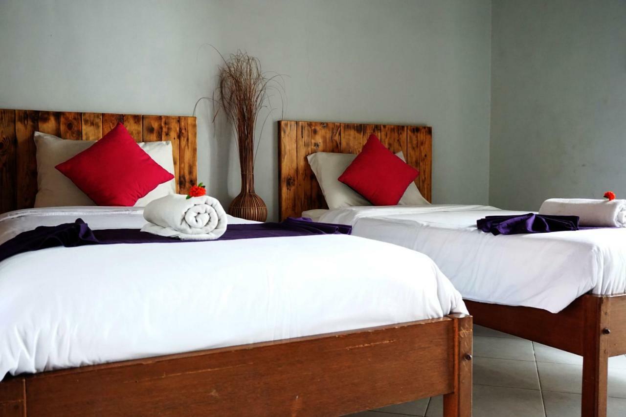 Louto Dmell Guesthouse Sanur Екстериор снимка